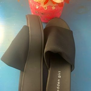 Madden girl shelbie womans wedge size 6